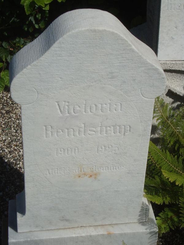 Victoria Bendstrup.JPG